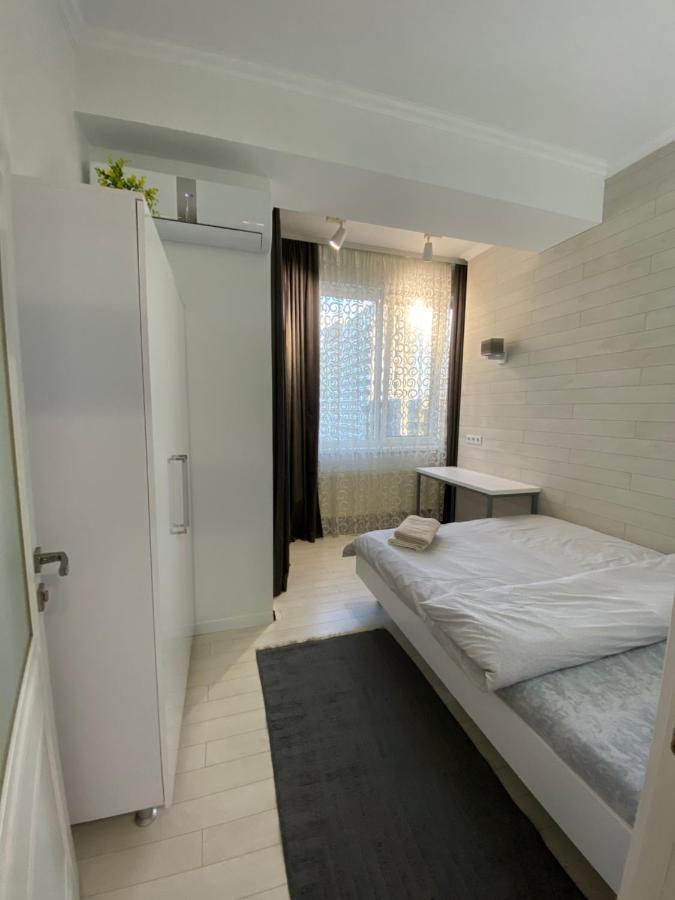 New Double Room Luxury Apartment In The Center Kiszyniów Zewnętrze zdjęcie
