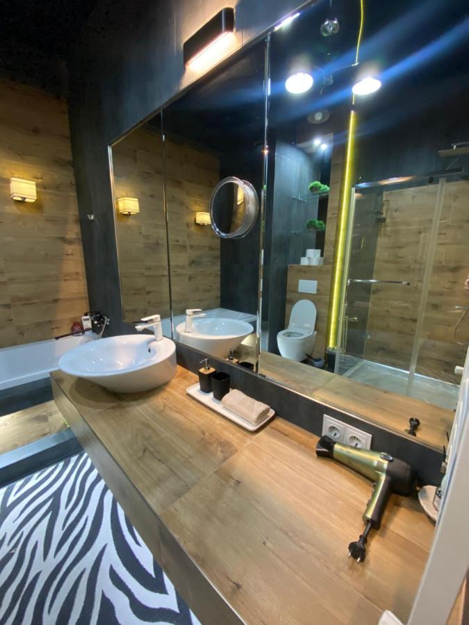 New Double Room Luxury Apartment In The Center Kiszyniów Zewnętrze zdjęcie